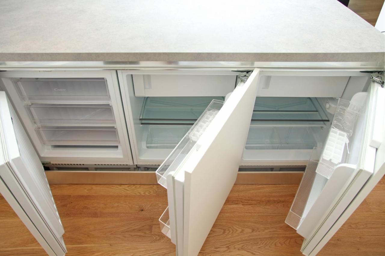 Apartment Jurijana - New 4-Bedroom Triplex With Sauna & Garden ボーヒニ エクステリア 写真