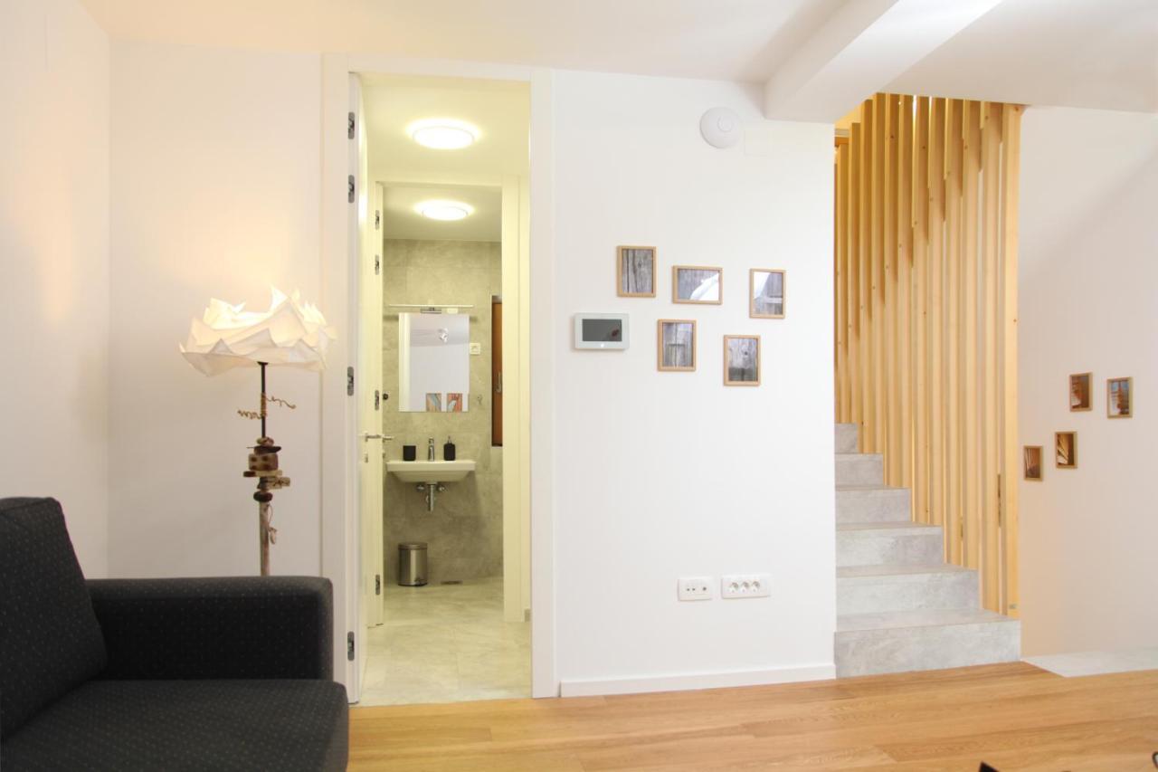 Apartment Jurijana - New 4-Bedroom Triplex With Sauna & Garden ボーヒニ エクステリア 写真